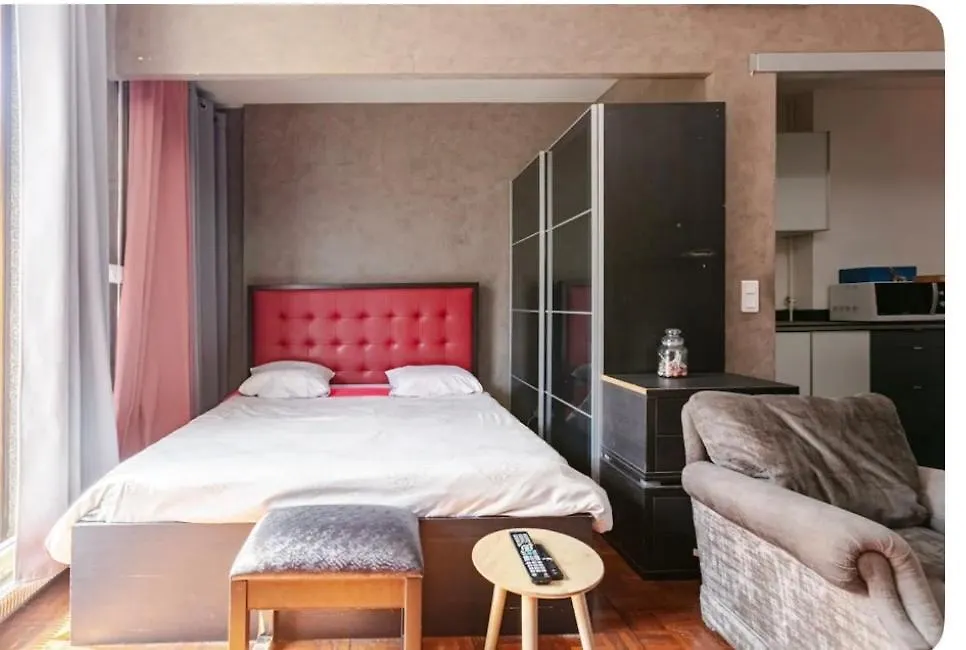 Studio Élysées Paris France