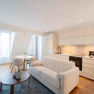 4* Appart hôtel Quartier Libre Madeleine